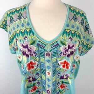 BEAUTIFUL!! Johnny Was T-Shirt Floral and Geo Embroidered in Teal, Sz Large